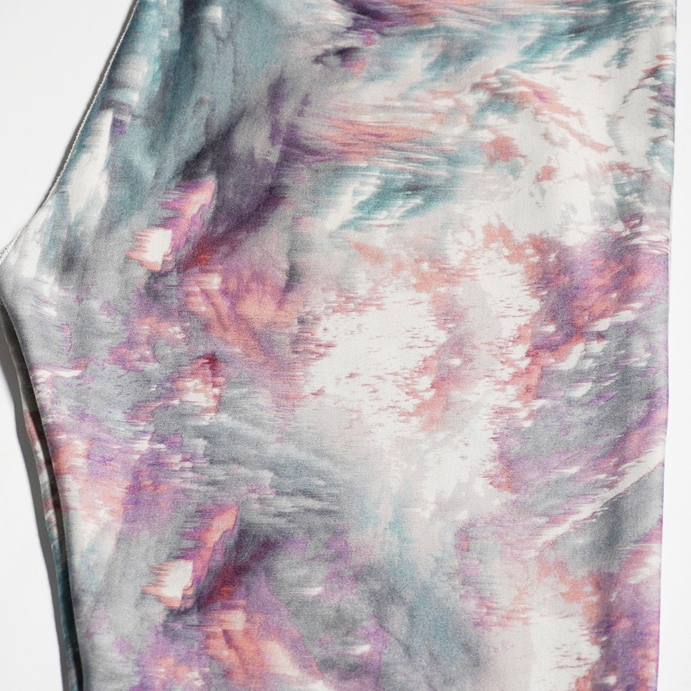 Fabletics Stratus Print Define PowerHold Leggings Capri 0X L Athleisure Gorpcore - Picture 5 of 6